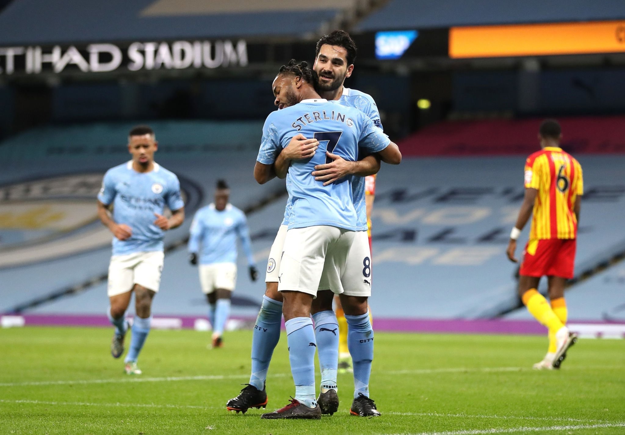 也正是他能 也正是他能